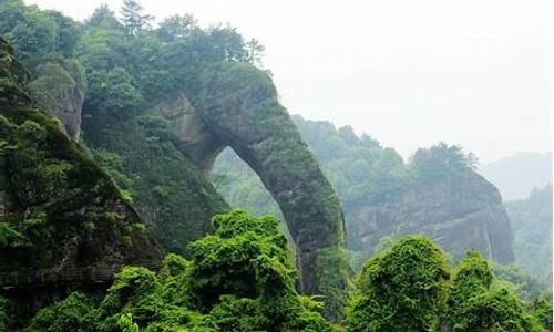 江西龙虎山明天后天天气情况_江西龙虎山天